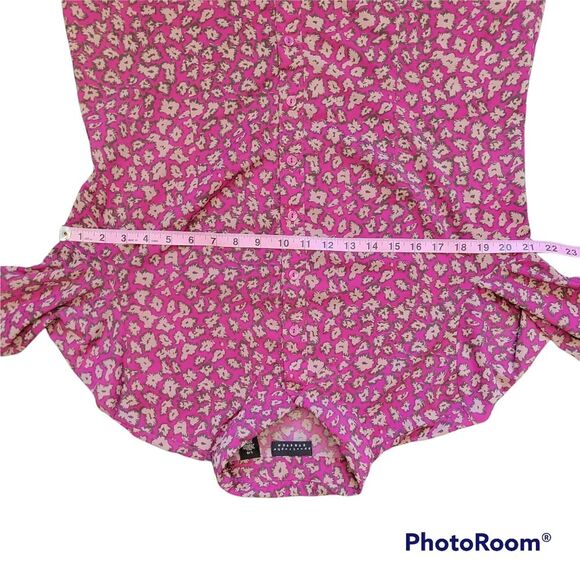 Apostrophe Stretch Vibrant Pink Floral Button Down Top - L - Picture 9 of 9